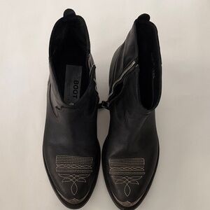 Golden Goose Black Ankle Boots with Embroidery